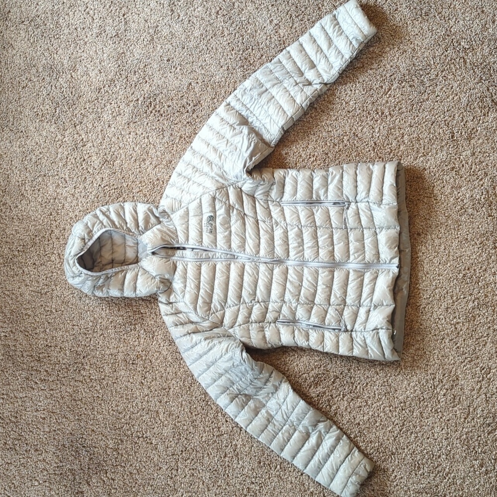 Mountain Hardwear 800 down silver puffy women's s